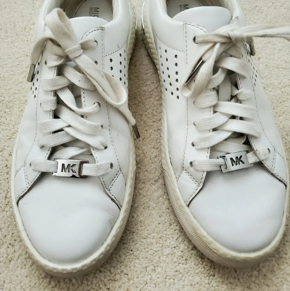 Michael Kors Codie Lace Up Optic White Leather Sneakers with Croc Accent sz8